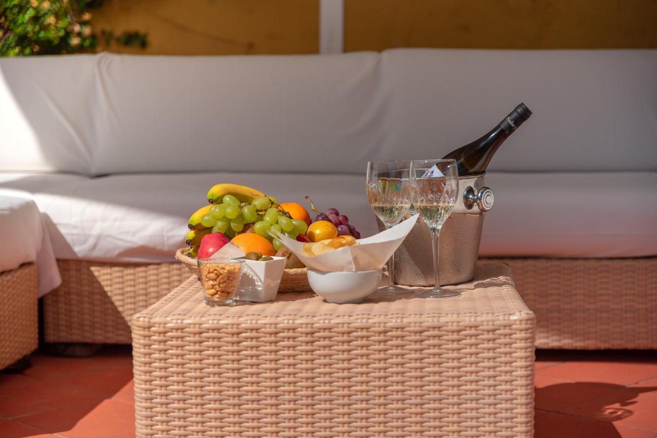 Boutique Hotel Sant'Andrea & Relais San Pantaleo Exterior foto