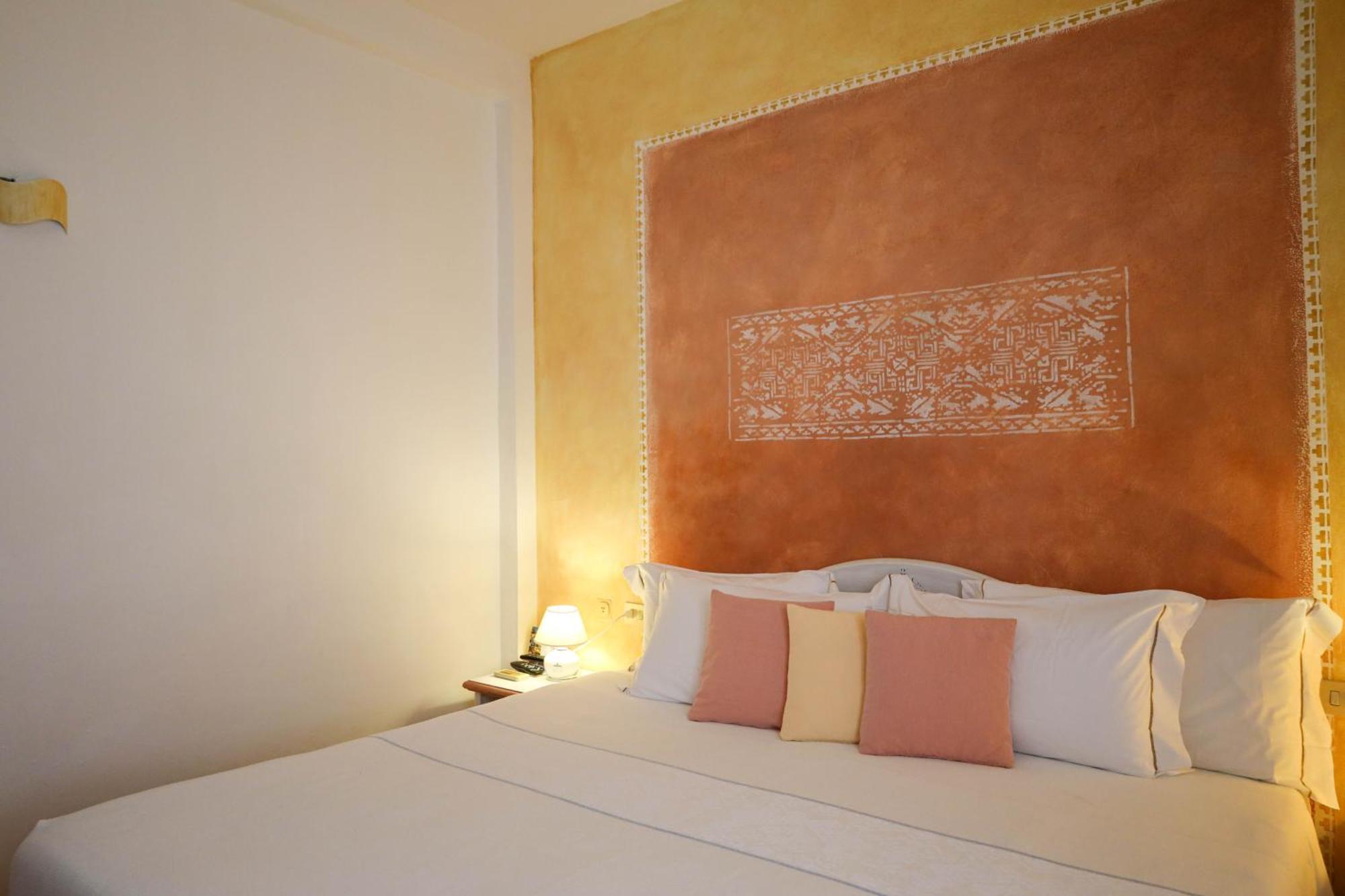 Boutique Hotel Sant'Andrea & Relais San Pantaleo Exterior foto