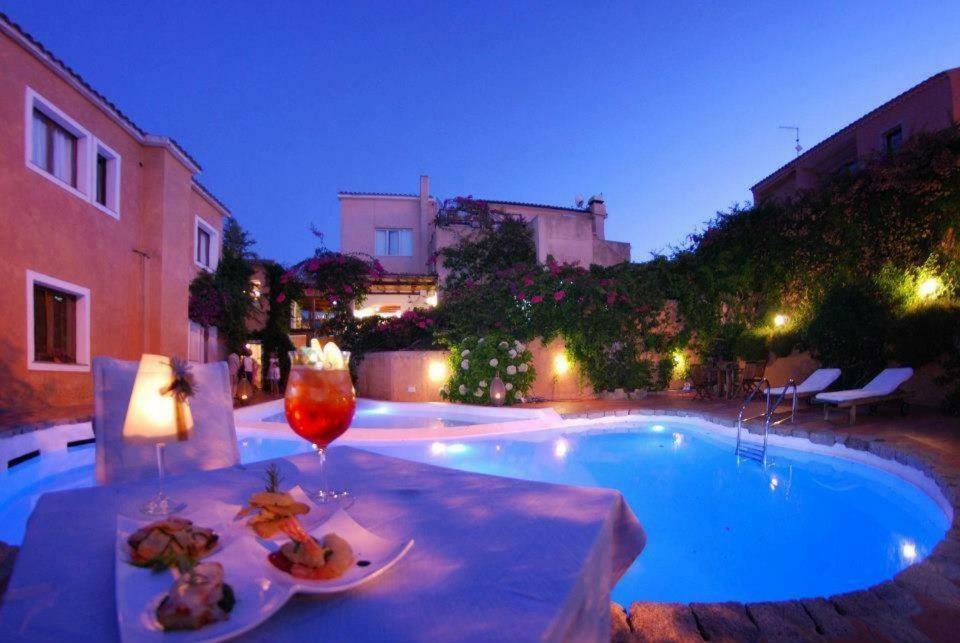 Boutique Hotel Sant'Andrea & Relais San Pantaleo Exterior foto